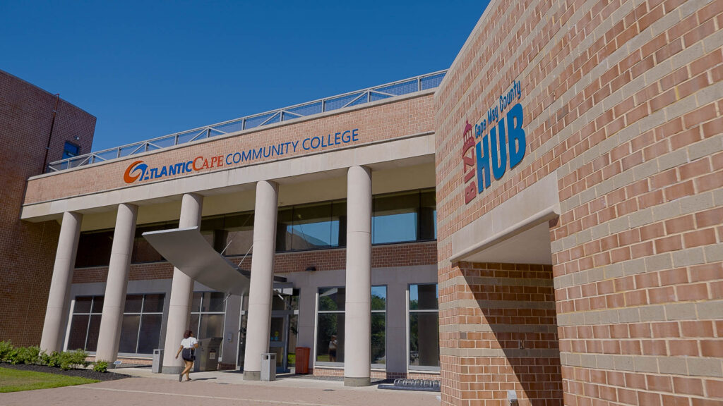 BizHub_still__1.5.2 CMC bizHub Entrance at Atlantic Cape Community College, Cape May Campus